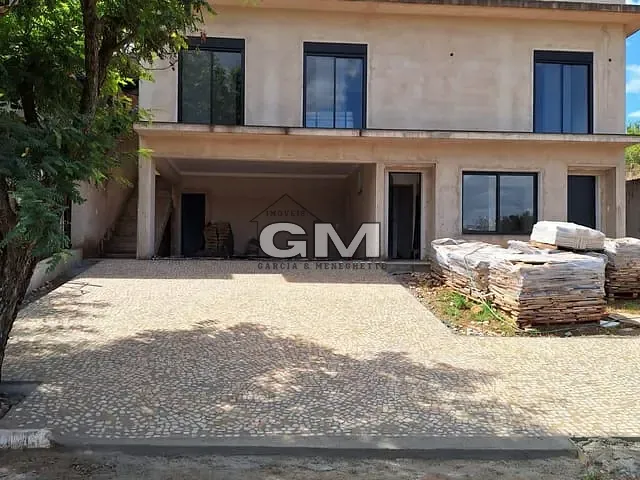 Casa com 540m² 3 quartos e 2 banheiros, à venda, no bairro Bonfim Paulista em Ribeirão Preto