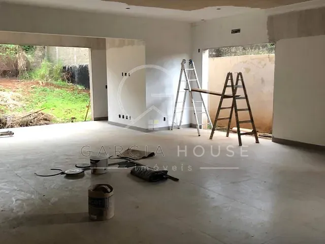 Casa com 540m² 3 quartos e 2 banheiros, à venda, no bairro Bonfim Paulista em Ribeirão Preto