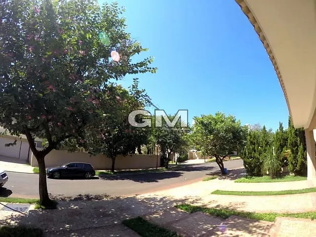 Casa com 560m² 4 quartos e 3 banheiros, à venda, no bairro Jardim Botânico em Ribeirão Preto