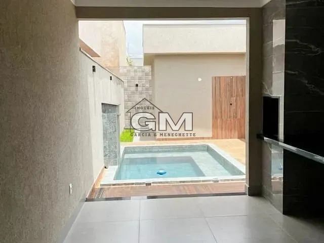 Casa com 300m² 3 quartos e 2 banheiros, à venda, no bairro Residencial Vereador Mario Arantes Ferreira em Brodowski
