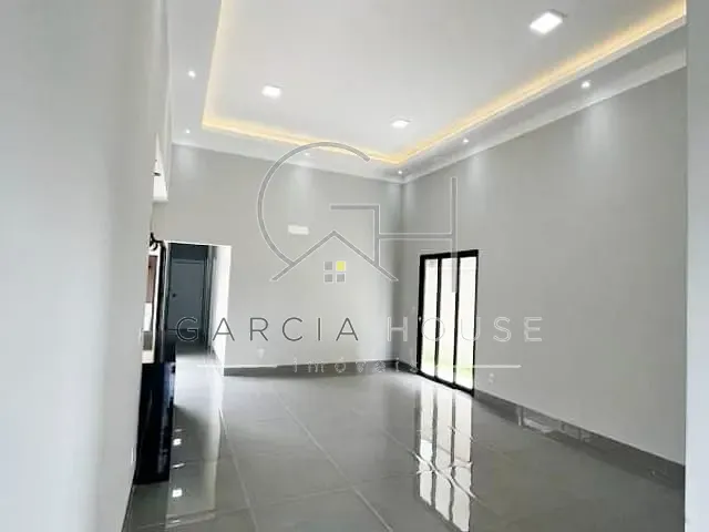 Casa com 300m² 3 quartos e 2 banheiros, à venda, no bairro Residencial Vereador Mario Arantes Ferreira em Brodowski