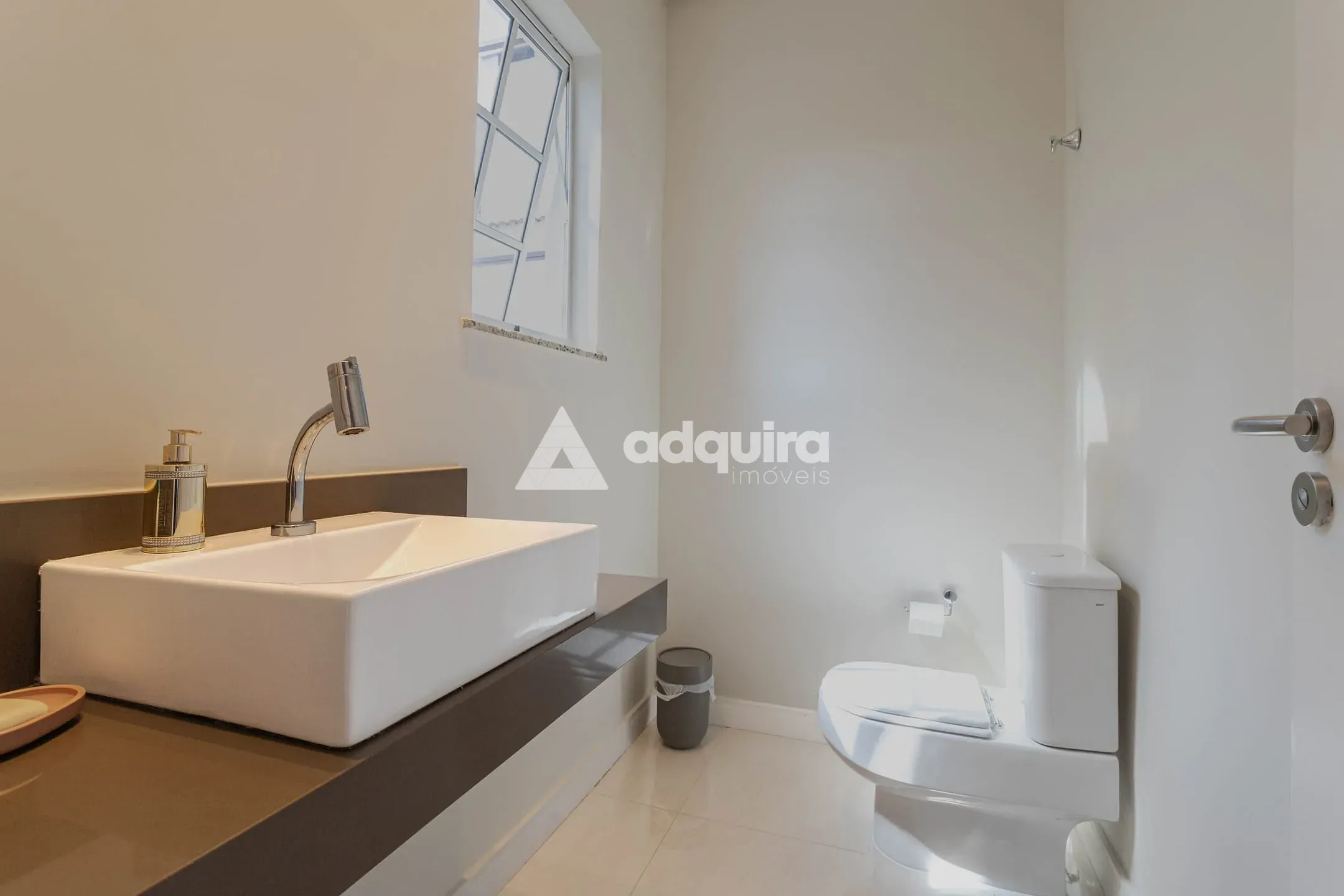 Casa, 3 quartos, 278 m² - Foto 6