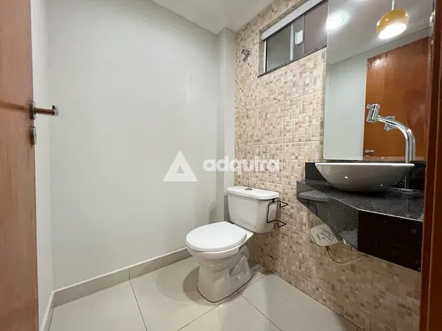 Casa 3 quartos e 3 banheiros, à venda ou para alugar, no bairro Estrela em Ponta Grossa