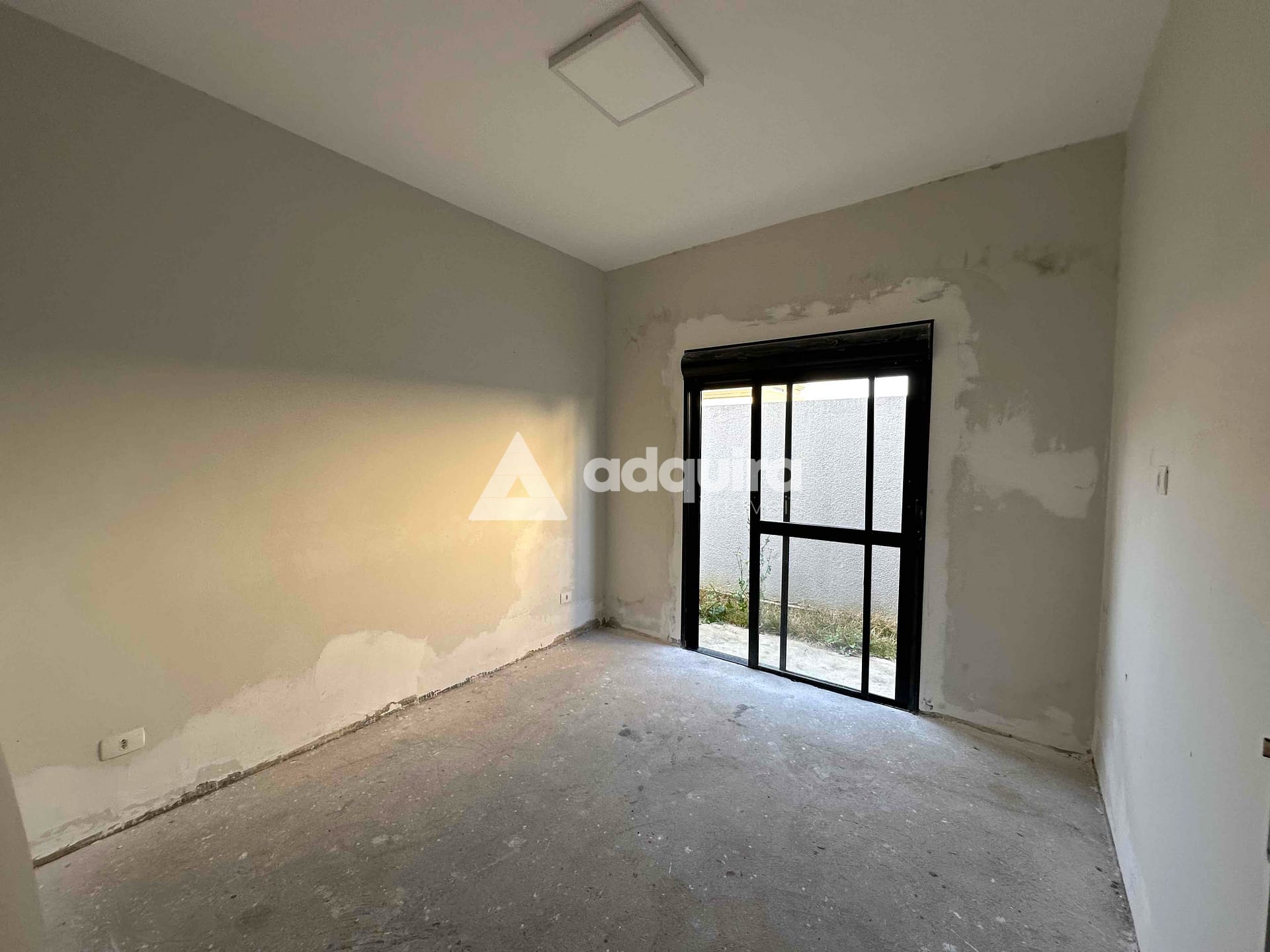 Casa à venda com 3 quartos, 131m² - Foto 14