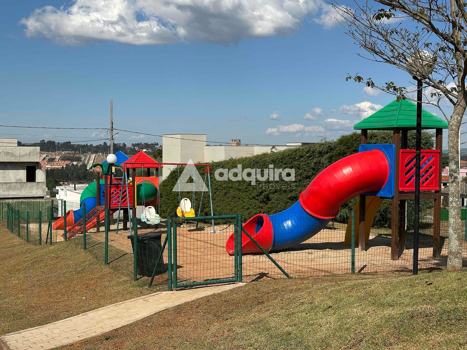 Casa à venda com 3 quartos, 131m² - Foto 17