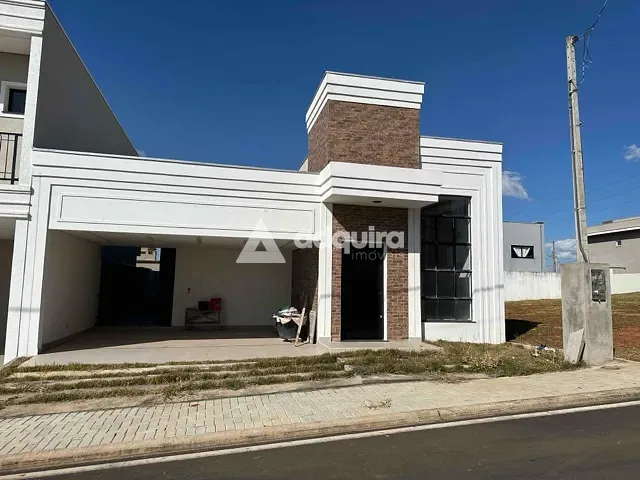Casa com 200m² 3 quartos e 3 banheiros, à venda, no bairro Contorno em Ponta Grossa