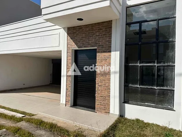 Casa com 200m² 3 quartos e 3 banheiros, à venda, no bairro Contorno em Ponta Grossa