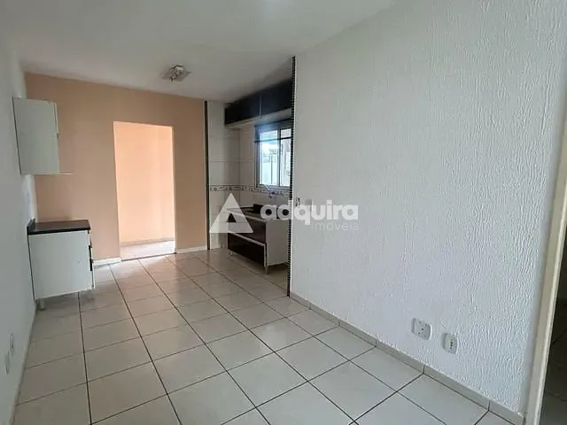 Casa com 40m² 3 quartos e 2 banheiros, à venda, no bairro Boa Vista em Ponta Grossa