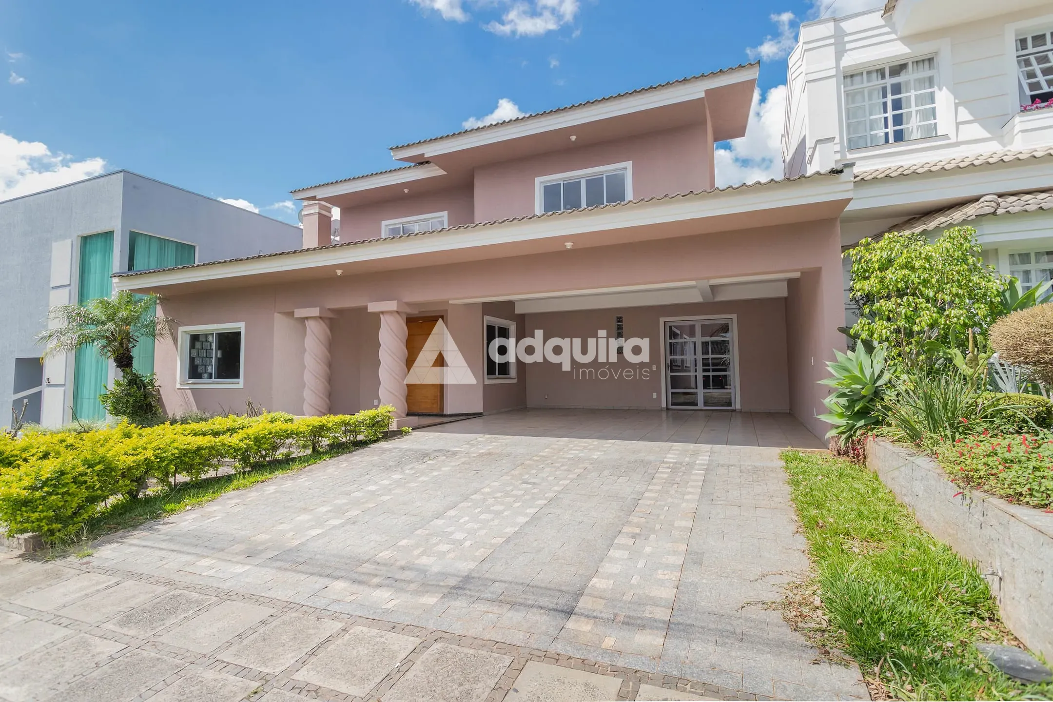 Casa, 4 quartos, 365 m² - Foto 1