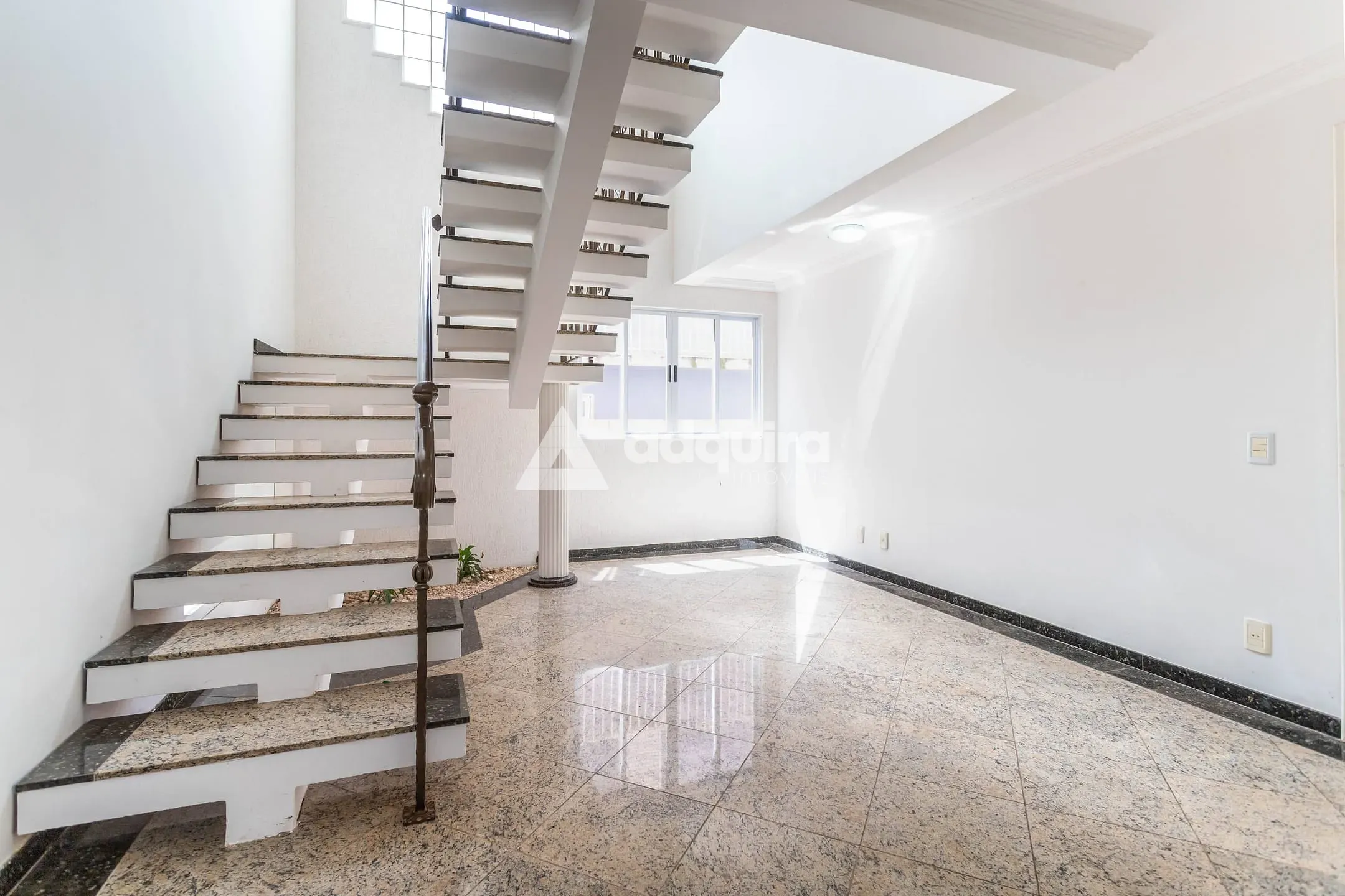 Casa, 4 quartos, 365 m² - Foto 4