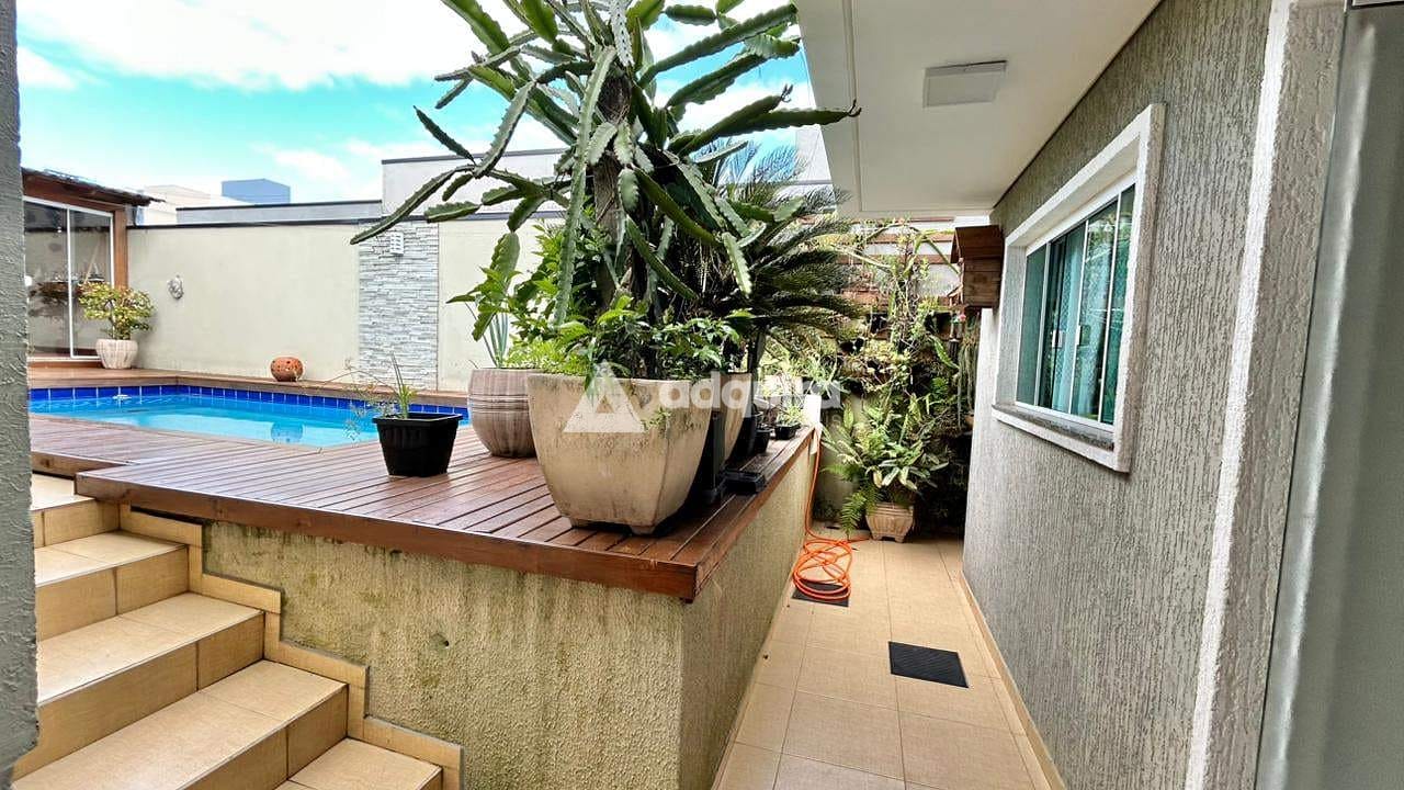 Casa, 3 quartos, 258 m² - Foto 7