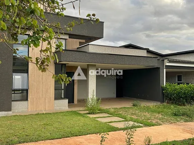 Casa com 309m² 3 quartos e 3 banheiros, à venda, no bairro Jardim Carvalho em Ponta Grossa