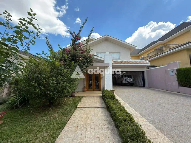 Casa com 465m² 4 quartos e 5 banheiros, à venda ou para alugar, no bairro Oficinas em Ponta Grossa