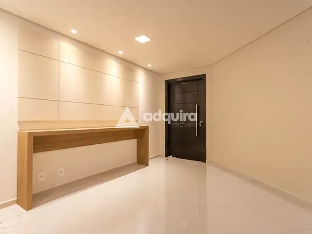 Casa com 300m² 3 quartos e 4 banheiros, à venda, no bairro Neves em Ponta Grossa