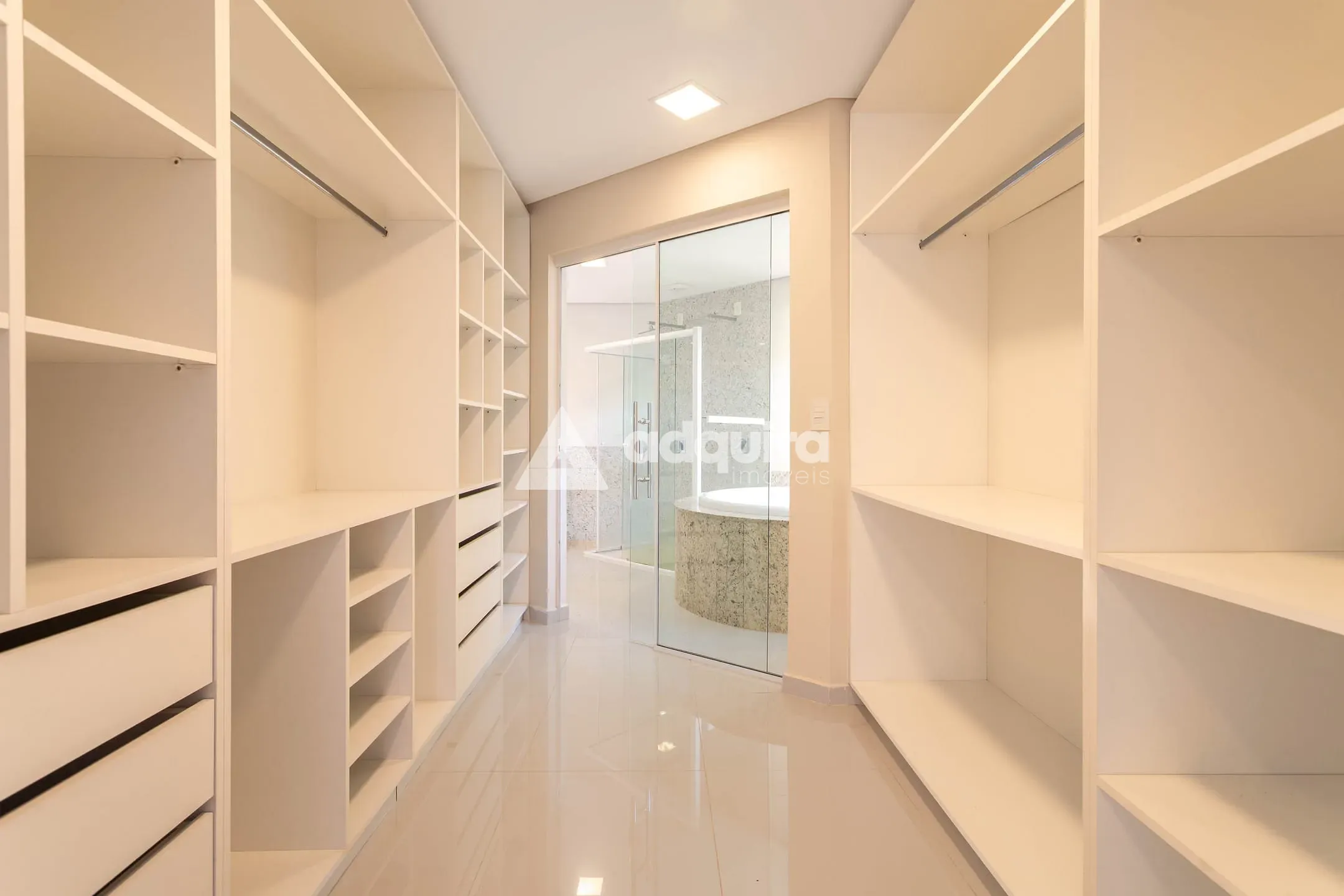 Casa, 3 quartos, 230 m² - Foto 13