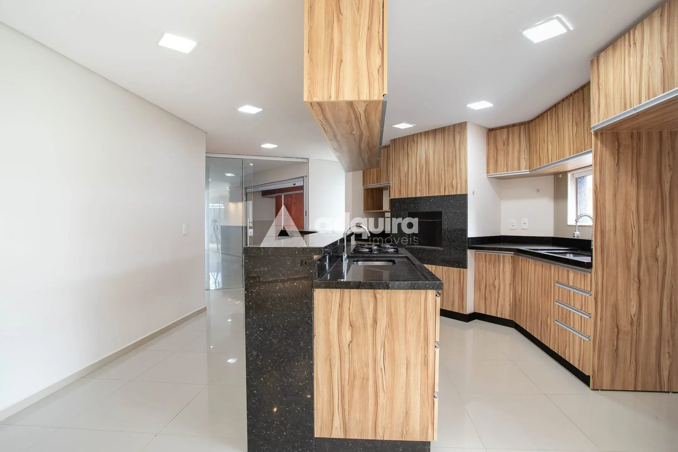 Casa, 3 quartos, 230 m² - Foto 4