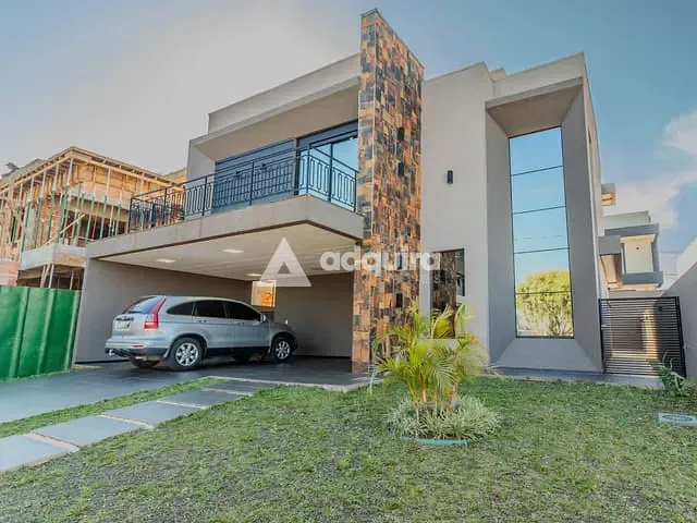Casa com 334m² 3 quartos e 3 banheiros, à venda, no bairro Jardim Carvalho em Ponta Grossa