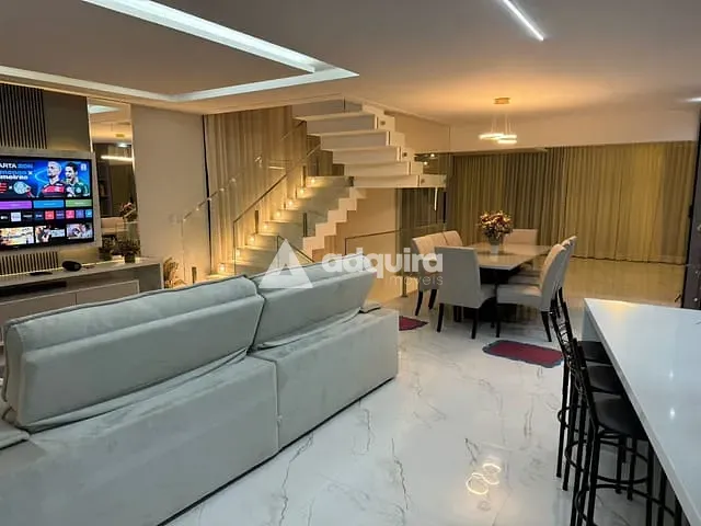 Casa com 300m² 3 quartos e 4 banheiros, à venda, no bairro Jardim Carvalho em Ponta Grossa