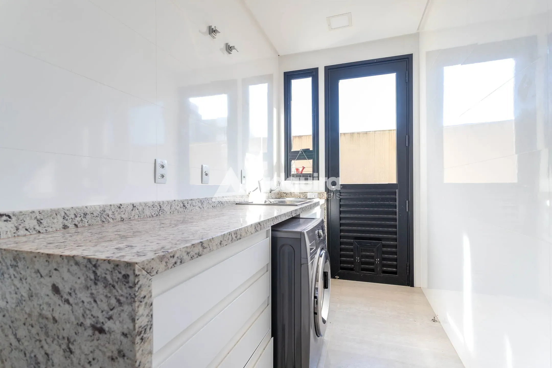Casa, 4 quartos, 335 m² - Foto 11