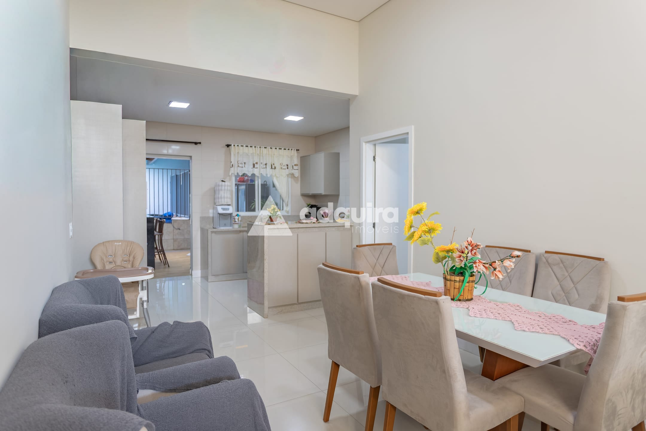 Casa, 3 quartos, 212 m² - Foto 4