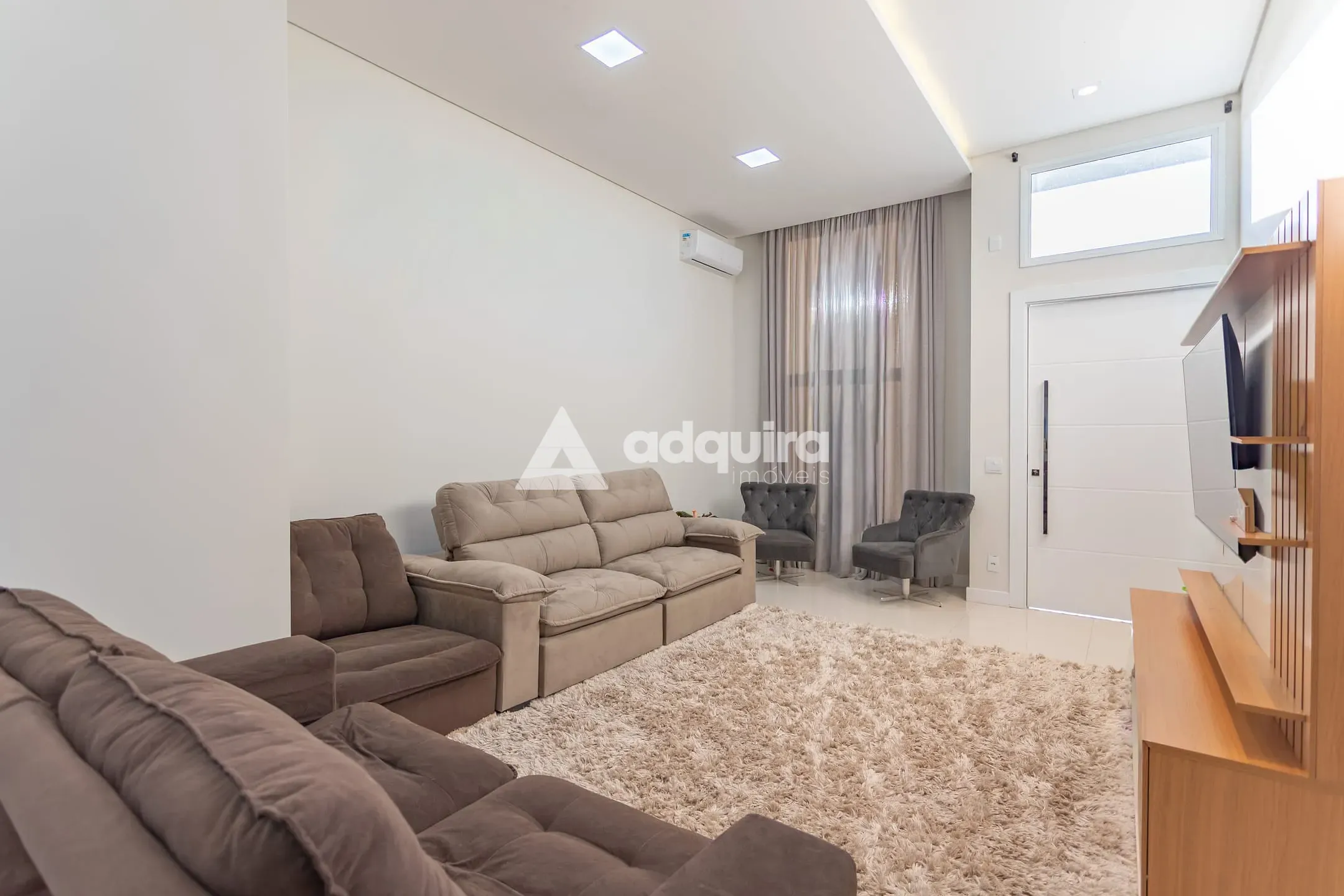 Casa, 3 quartos, 212 m² - Foto 3