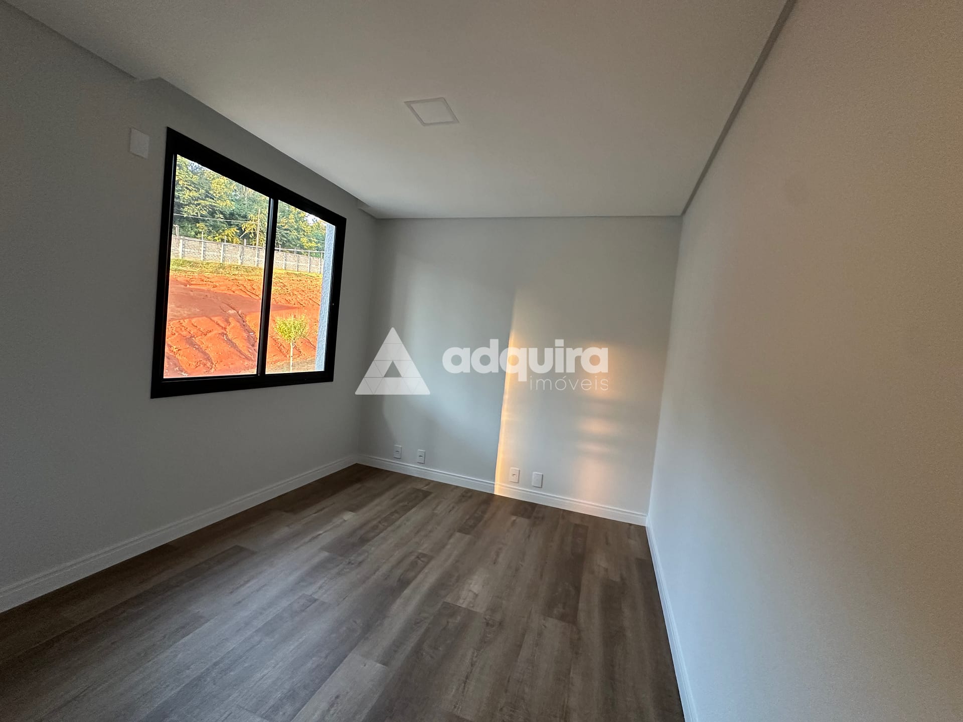 Casa, 4 quartos, 350 m² - Foto 26
