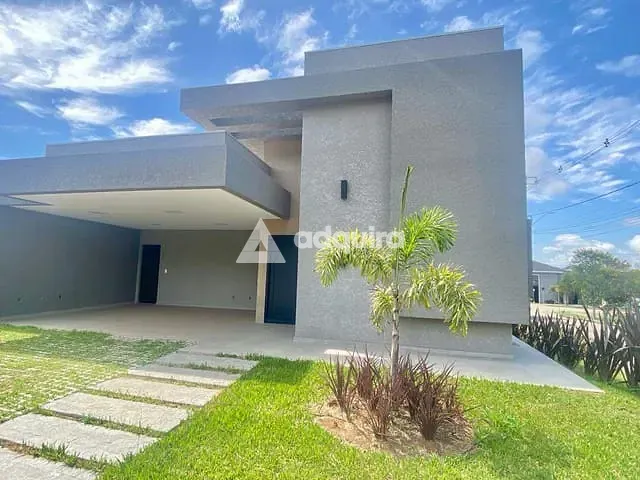 Casa com 320m² 3 quartos e 3 banheiros, à venda, no bairro Jardim Carvalho em Ponta Grossa