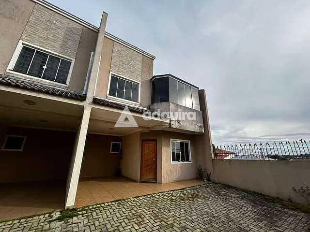 Casa com 130m² 3 quartos e 3 banheiros, à venda, no bairro Ronda em Ponta Grossa