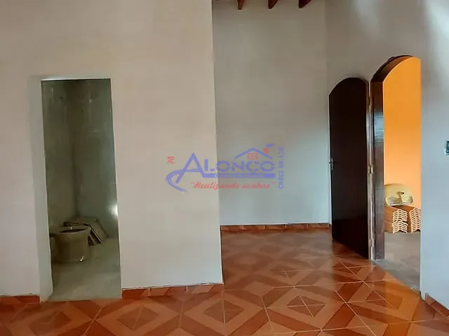Chácara com 1000m² 3 quartos e 3 banheiros, à venda, no bairro Veraneio Ijal em Jacareí