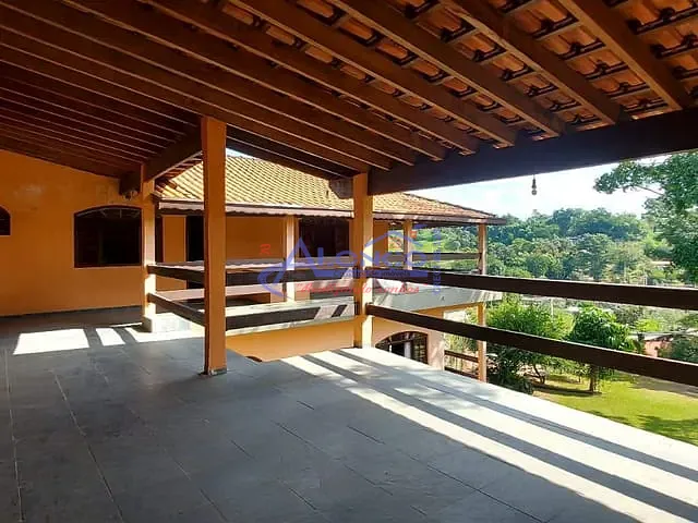 Chácara com 1000m² 3 quartos e 3 banheiros, à venda, no bairro Veraneio Ijal em Jacareí