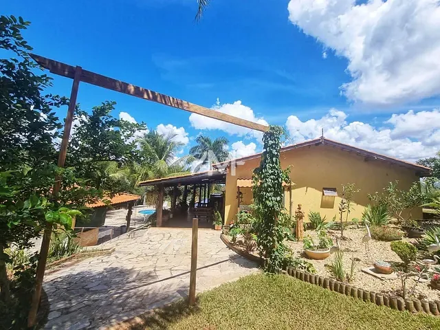 Chácara com 24000m² 4 quartos e 3 banheiros, à venda, no bairro Abadiania em Abadiânia