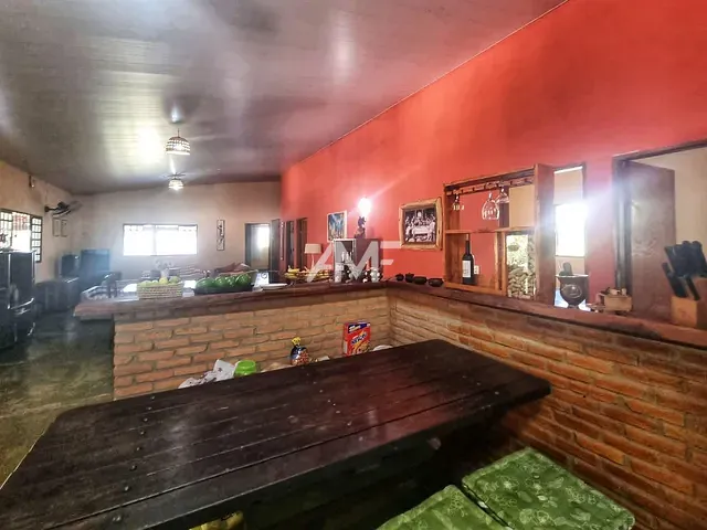 Chácara com 24000m² 4 quartos e 3 banheiros, à venda, no bairro Abadiania em Abadiânia