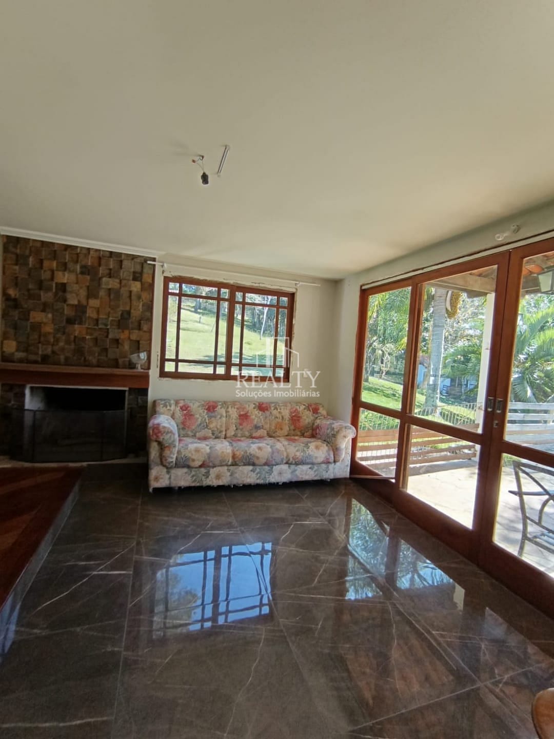 Chácara para alugar com 4 quartos, 300m² - Foto 16