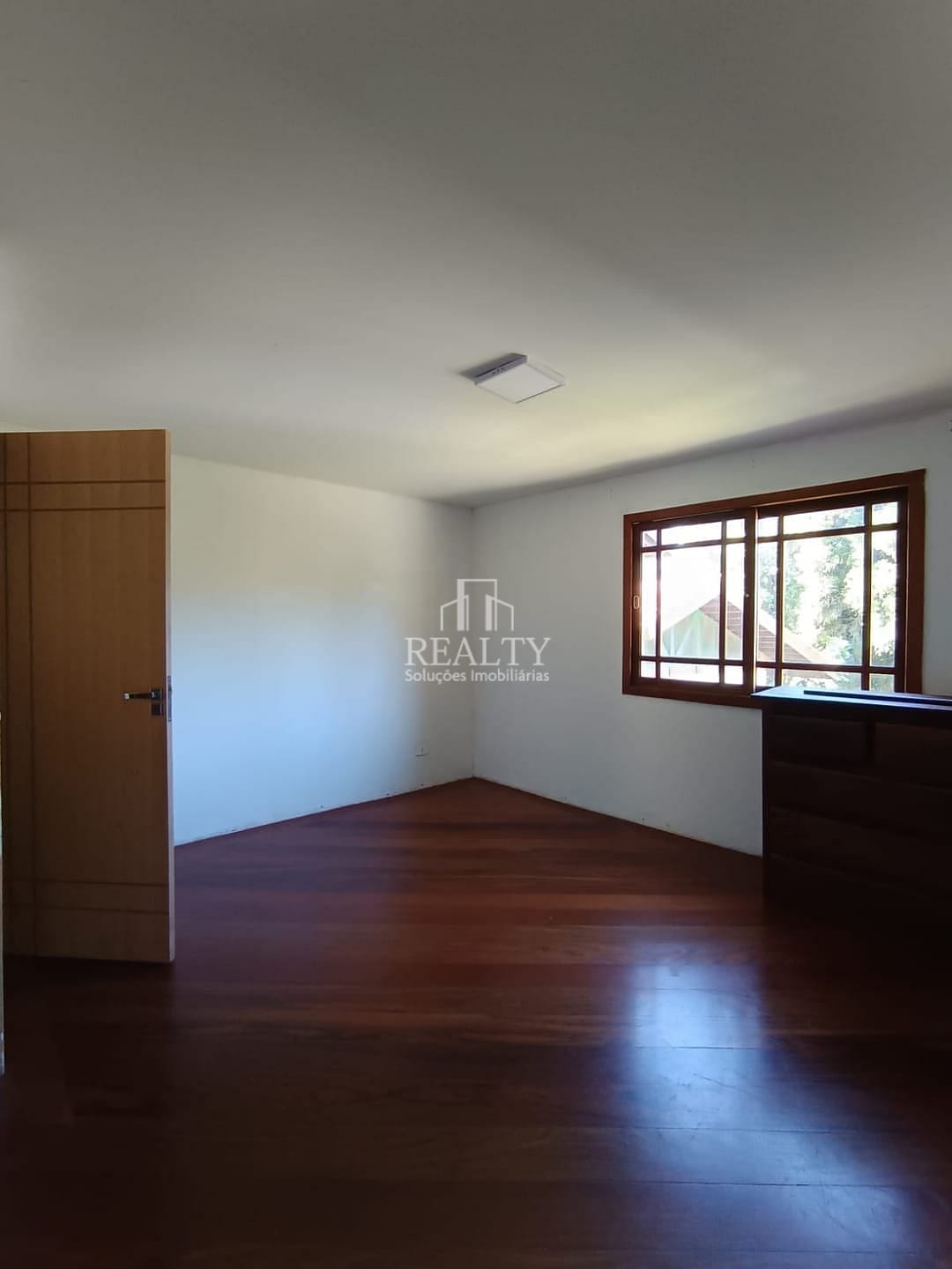 Chácara para alugar com 4 quartos, 300m² - Foto 18