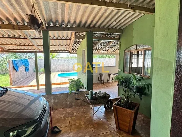 Chácara com 2000m² 3 quartos e 2 banheiros, à venda, no bairro Centro em Ourinhos
