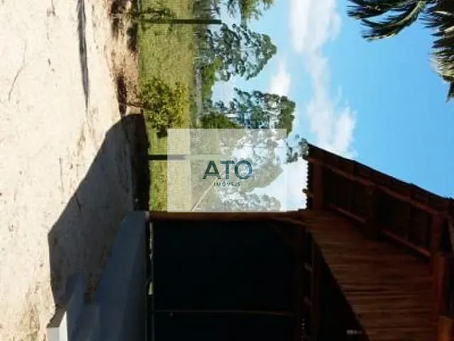 Chácara com 200m², à venda, no bairro NOVA DESCOBERTA em Tijucas