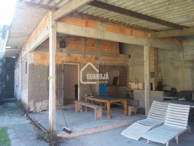 Chácara com 1000m² 3 quartos e 3 banheiros, à venda, no bairro Caiubura em Bertioga