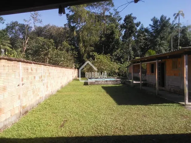 Chácara com 1000m² 3 quartos e 3 banheiros, à venda, no bairro Caiubura em Bertioga