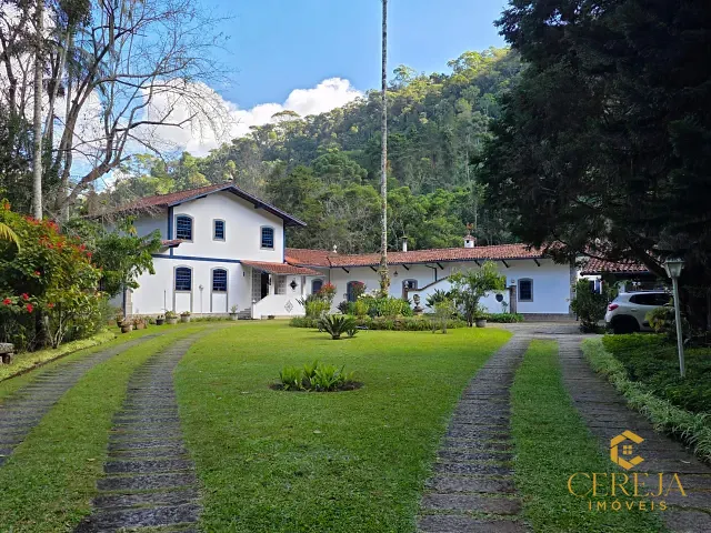 Casa com 15310m² 7 quartos e 5 banheiros, à venda, no bairro Mury em Nova Friburgo