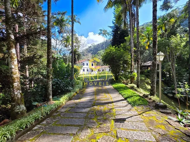 Casa com 15310m² 7 quartos e 5 banheiros, à venda, no bairro Mury em Nova Friburgo