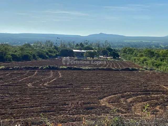 Chácara com 50000m² 4 quartos e 1 banheiro, à venda, no bairro ZONA RURAL em Bom Jesus