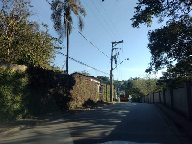 Chácara com 108m² 2 quartos e 1 banheiro, à venda, no bairro Jardim Aracy em Mogi das Cruzes