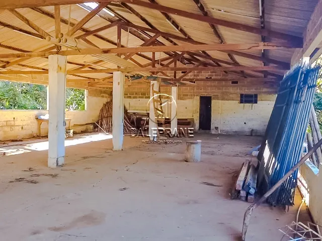 Chácara com 350000m² 1 quarto e 1 banheiro, à venda, no bairro Recanto das Emas em Brasília