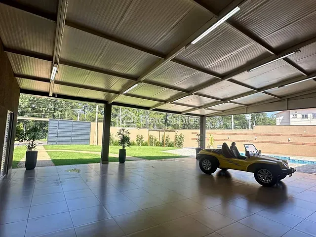 Chácara com 710m² 3 quartos e 4 banheiros, à venda, no bairro Parque São Jerônimo em Americana