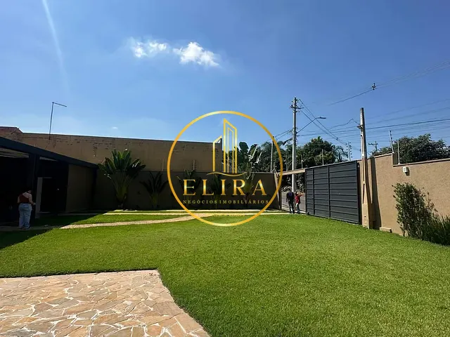 Chácara com 710m² 3 quartos e 4 banheiros, à venda, no bairro Parque São Jerônimo em Americana