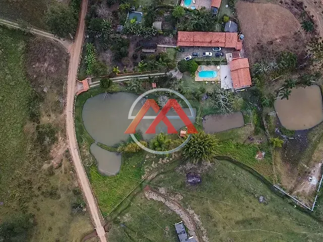 Chácara com 128000m², à venda, no bairro bairro areias em Itapeva