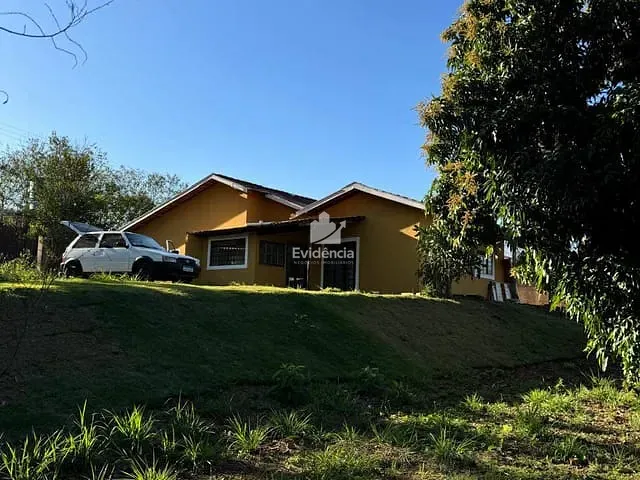 Chácara com 10003m² 3 quartos e 2 banheiros, à venda, no bairro Fazenda Itaúna em Londrina