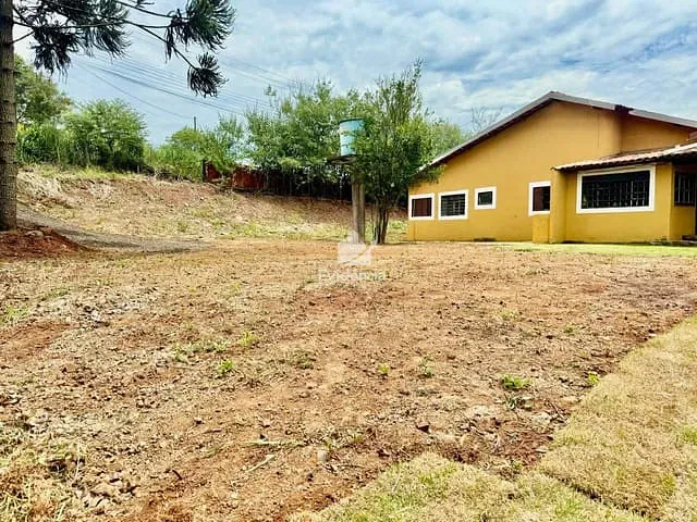 Chácara com 10003m² 3 quartos e 2 banheiros, à venda, no bairro Fazenda Itaúna em Londrina