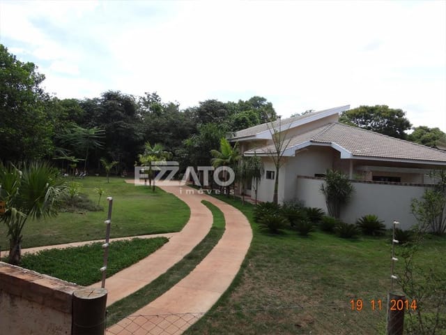 Chácara com 72600m² 3 quartos e 1 banheiro, à venda, no bairro 1 em Nova Andradina