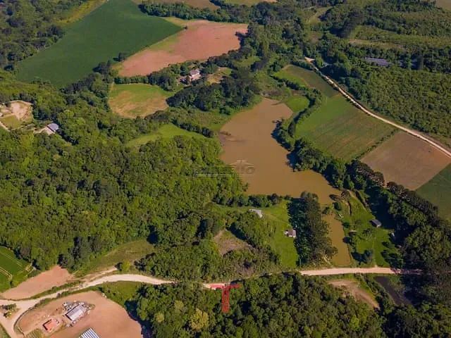 Chácara com 161500m² 1 quarto e 1 banheiro, à venda, no bairro Estação em Araucária